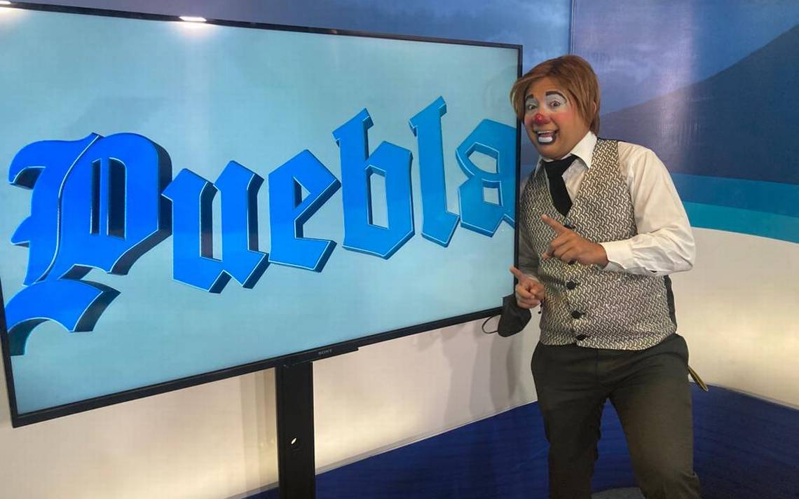 Payaso poblano abre presentación de Platanito Show El Sol de Puebla